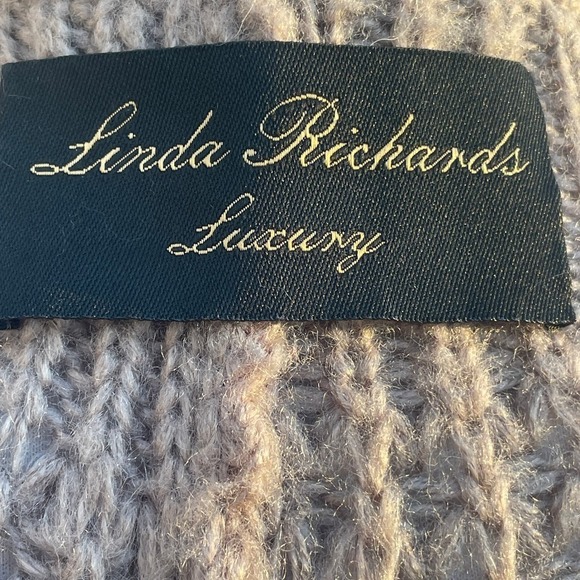 Linda Richards Luxury Fur Trimmed Mohair Cape Sweater - Picture 2 of 12